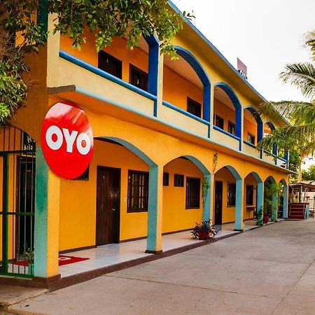 Oyo Hotel Miramar, Loreto Loreto  Zewnętrze zdjęcie