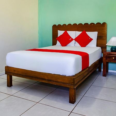 Oyo Hotel Miramar, Loreto Loreto  Zewnętrze zdjęcie
